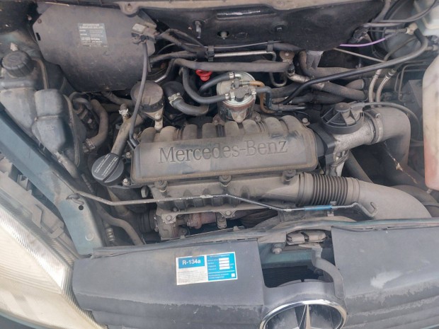 Mercedes 414 1.7 cdi komplett motor