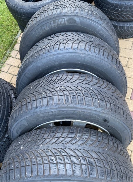 Mercedes 4DB Felni+ Michelin gumi