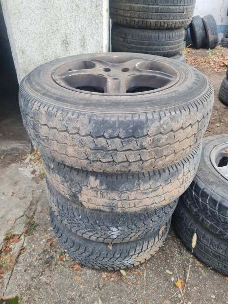 Mercedes 5x112 15" alufelnik 195/70 R15 gumikkal