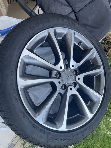 Mercedes 5x112 18" tli gumival