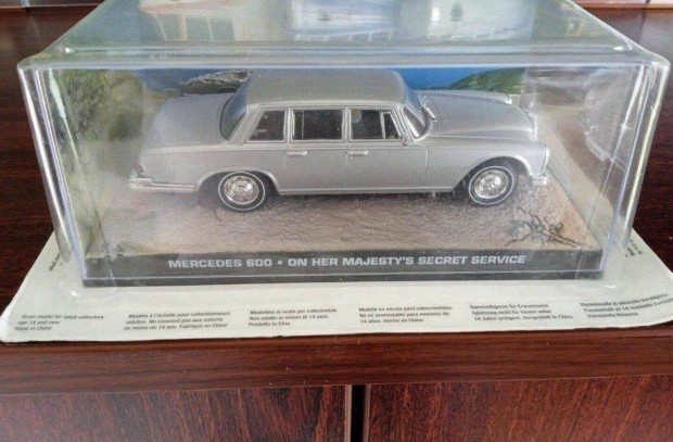 Mercedes 600 James Bond 007 kisauto modell 1/43 Elad