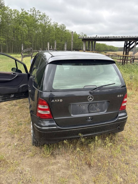 Mercedes A170 bontsra elad