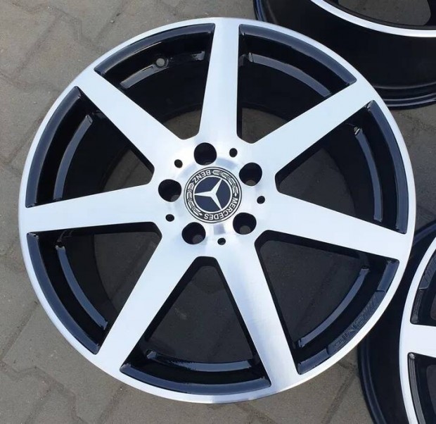 Mercedes AMG 18 coll eredeti gyri cikkszmos alufelni 5x112 felni