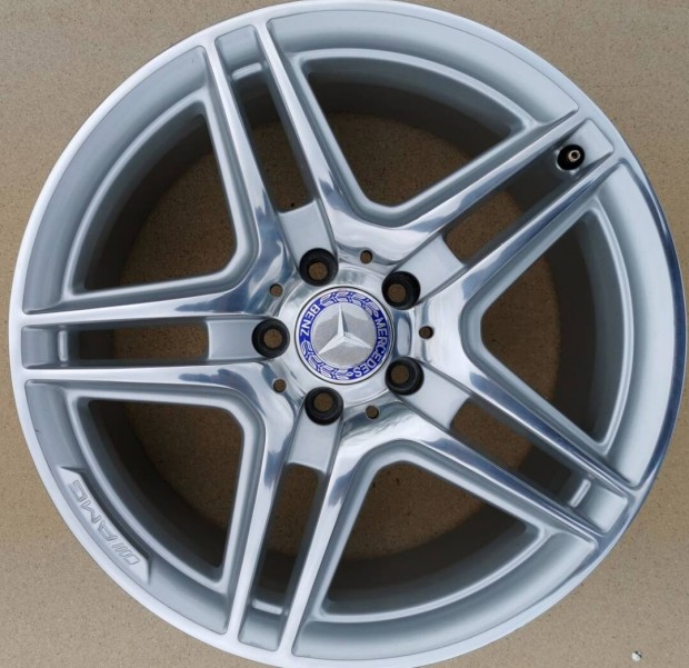 Mercedes AMG 18 coll eredeti gy�ri cikksz�mos alufelni 5x112 felni bb