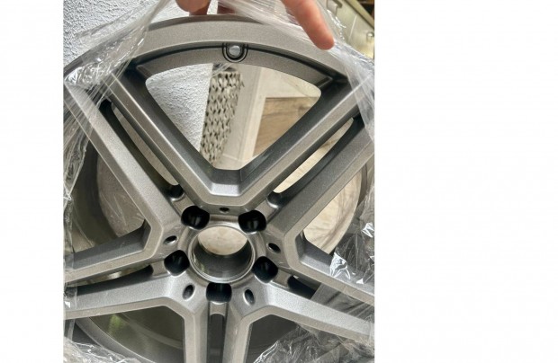 Mercedes AMG 19"-os 100%-os llapot, hibtlan 4 db felni eladk