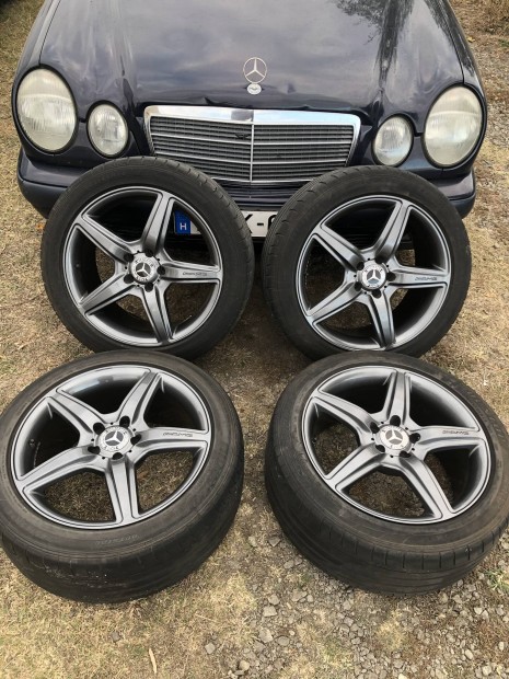 Mercedes AMG R18 alufelni garnitra 