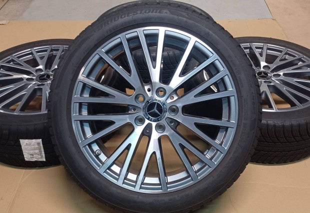 Mercedes A B CLA W177 5x112 7,5x18 225/45 R18 téli gumikkal 4db