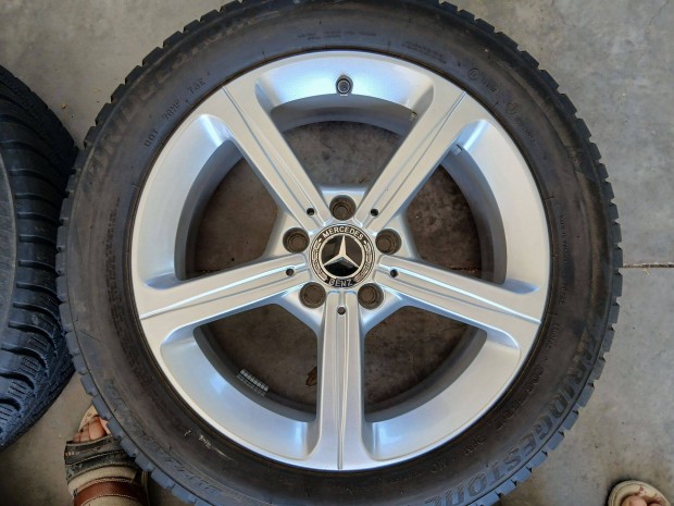 Mercedes A B CLA W177 W118 W247 17" alufelni felni Bridges. tli gumik