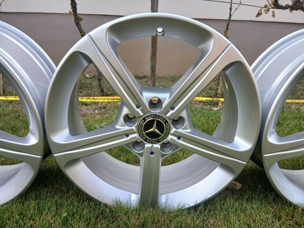 Mercedes A B CLA W177 W118 W247 GLA GLB 17" alufelni felni 5x112