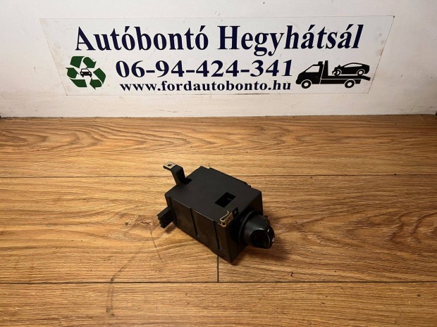 Mercedes A-Class vilgtskapcsol