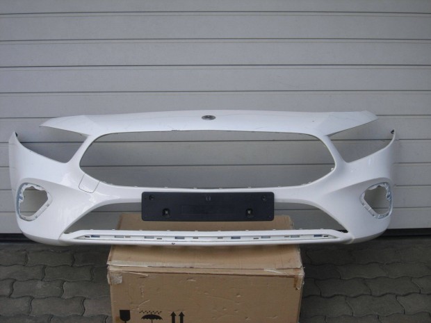 Mercedes A-Classe W177 Facelift radaros első lökhárító A1778851905 202