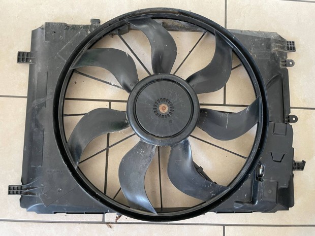 Mercedes A- W176 ,B- W246, CLA W117 htventiltor A2465000064