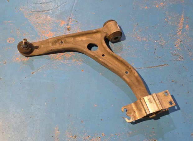 Mercedes A (W176), B (W246), CLA (C117) bal els� als� leng�kar -