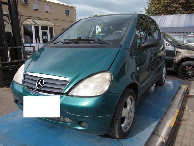 Mercedes A haszn�lt bontott alkatr�szek