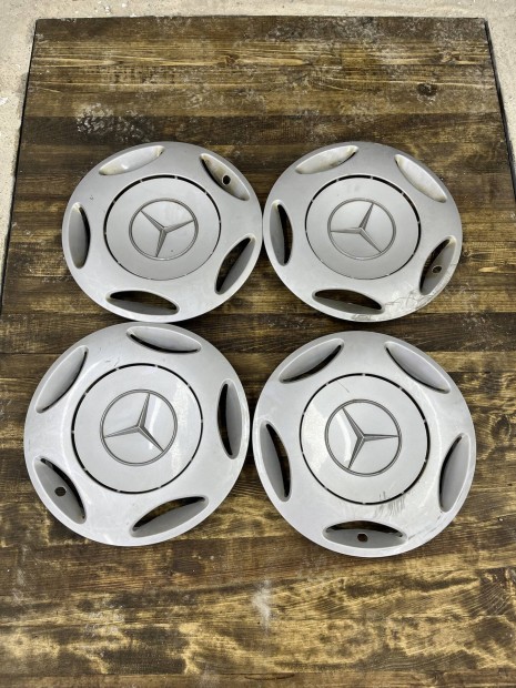 Mercedes A osztly C osztly 15" gyri dsztrcsa
