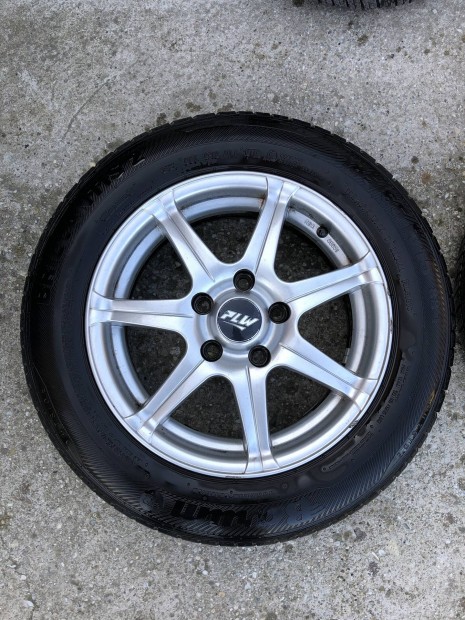 Mercedes A osztly alufelni 15"