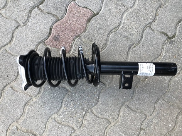 Mercedes A w177 jobb els lengscsillapt toronycsapgy al 