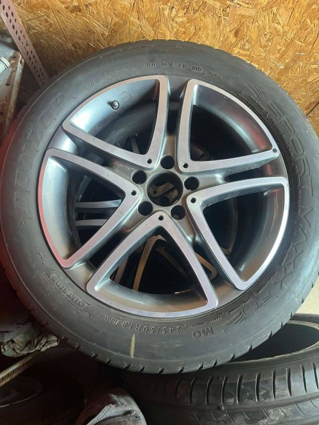 Mercedes Alufelni R18