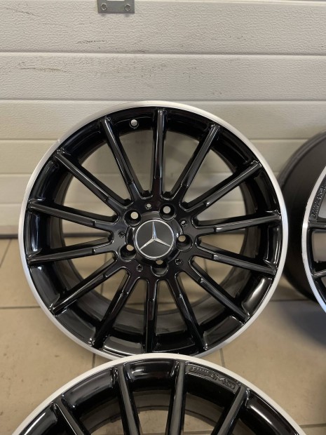 Mercedes Amg 18" gyari alufelni