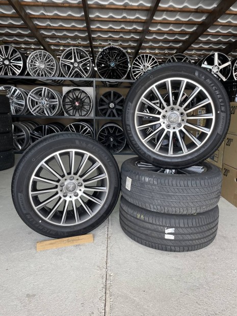 Mercedes Amg line 17" alufelni