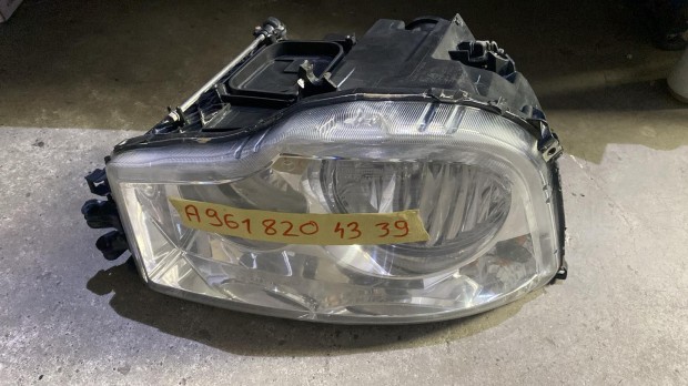 Mercedes Antos jobb fényszóró A9618204339 eladó
