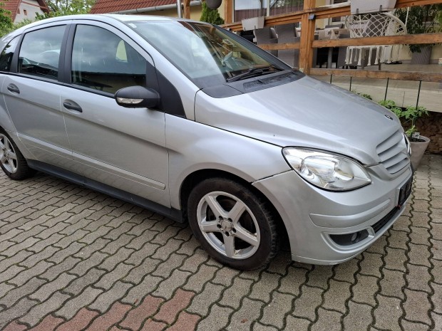 Mercedes B180 CDI w245 bontsra