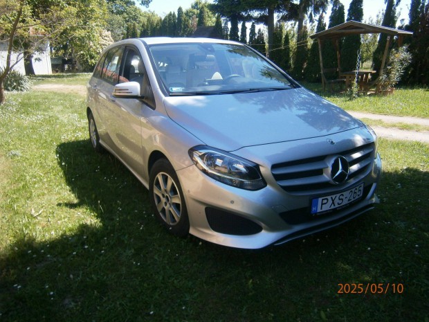Mercedes B180 újszerű állapotban eladó!