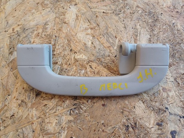 Mercedes B Class W245 (2005-2011) Jobb H�ts� Kapaszkod�