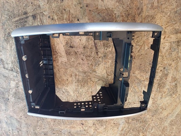 Mercedes B Class W245 (2005-2011) R�di� Keret