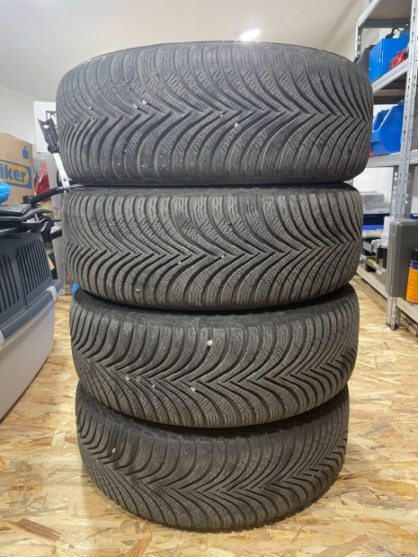 Mercedes B W245 Michelin tli gumi 205/55 R16 szett lemezfelnivel