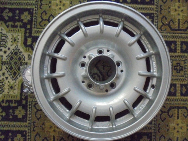 Mercedes Benz 123 Gyári Alumínium Felnigarnitúra