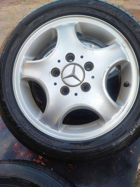 Mercedes-Benz 15" gyri alufelnik 4db