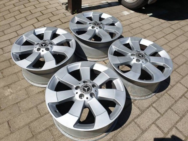 Mercedes-Benz 18 colos gyári alufelnik! Ár alatt!