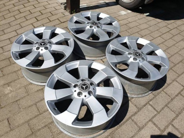 Mercedes-Benz 18 colos gyári alufelnik, csak 69 a szett!