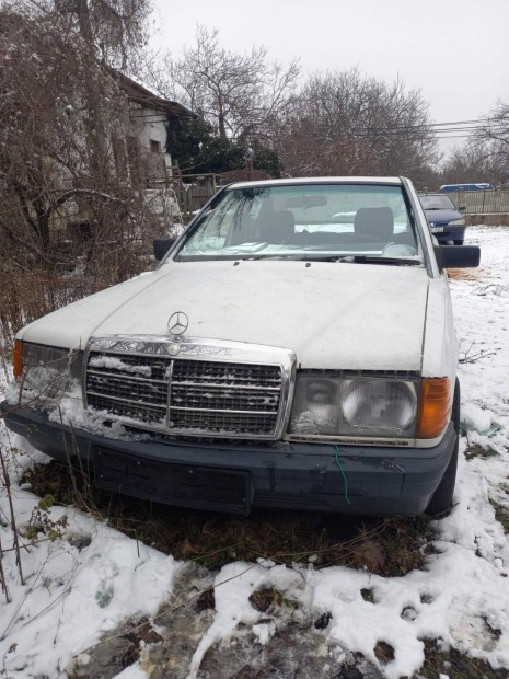 Mercedes-Benz 190E