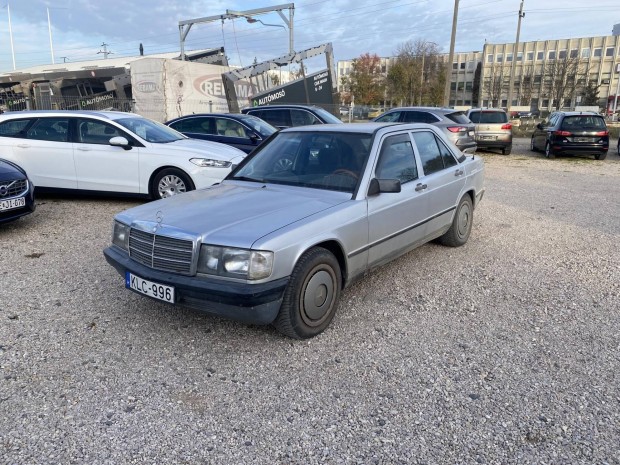 Mercedes-Benz 190 D