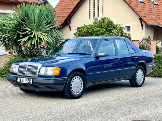 Mercedes-Benz 230 E W124 68.123 Km. 2 tulajdono...