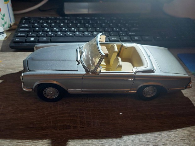 Mercedes Benz 280 SL Anso 1:18