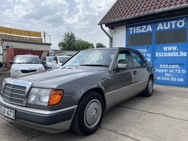 Mercedes-Benz 300 E friss mszaki.napfnytet.s...