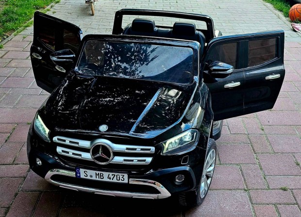 Mercedes Benz 4x35W