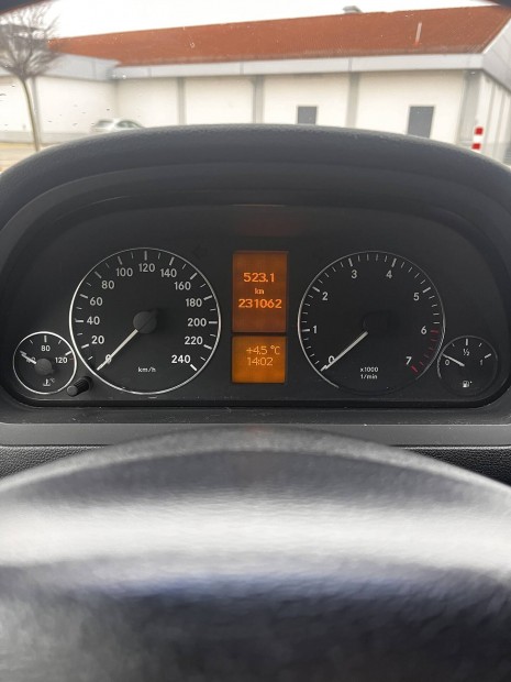 Mercedes-Benz A150 classic kltsgmentes