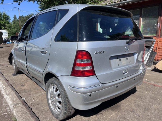 Mercedes-Benz A160 (2003) 1.6i 166960 Alkatrészek #M2676