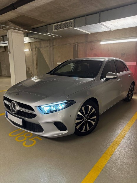 Mercedes Benz A180 - 7,800 KM Only !!