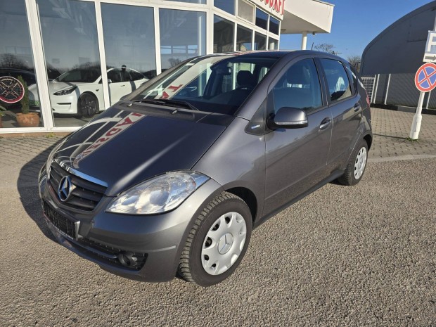 Mercedes-Benz A 160 Elegance Szép Állapotú. Ülé...