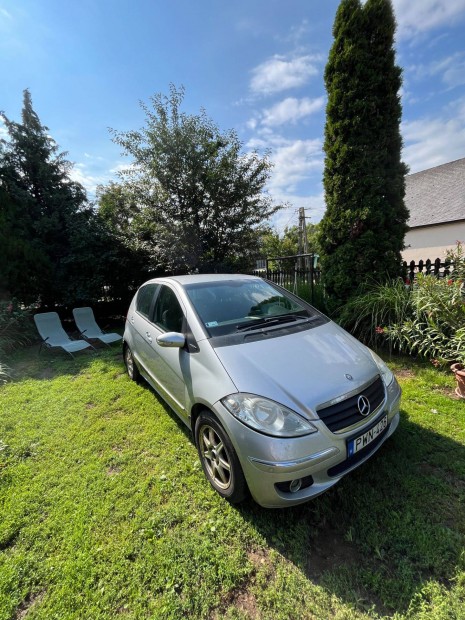 Mercedes Benz A-180