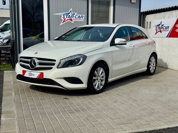 Mercedes-Benz A 180 Blueefficiency Edition Styl...