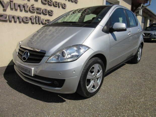 Mercedes-Benz A 180 CDI Classic Autotronic Temp...