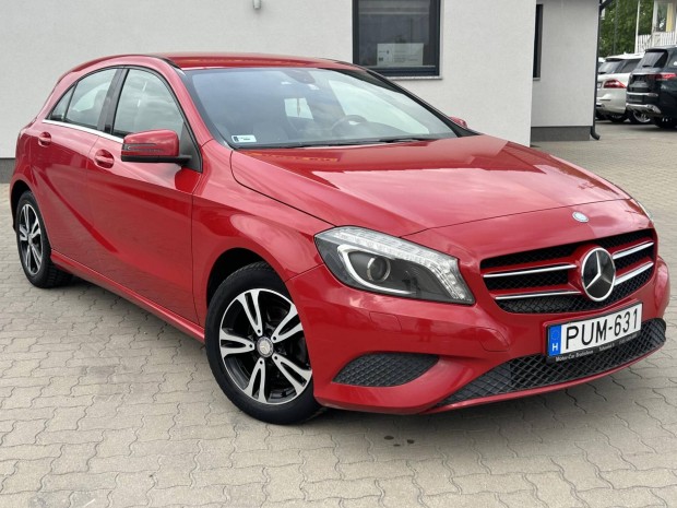Mercedes-Benz A 180 (Blueefficiency) Style 7G-DCT