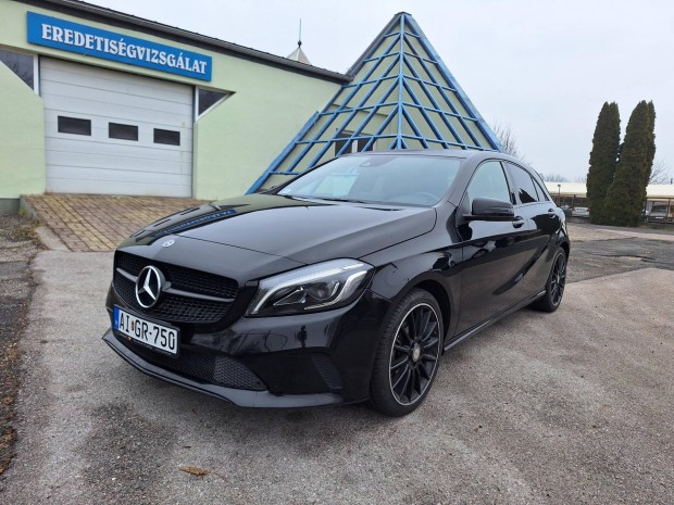 Mercedes-Benz A 180 d AMG Line Automata Kitn...