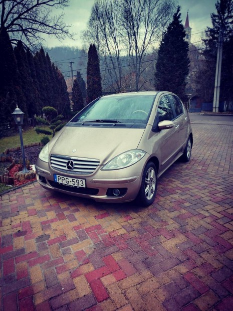 Mercedes-Benz A 200 CDI Elegance Autotronic Fri...